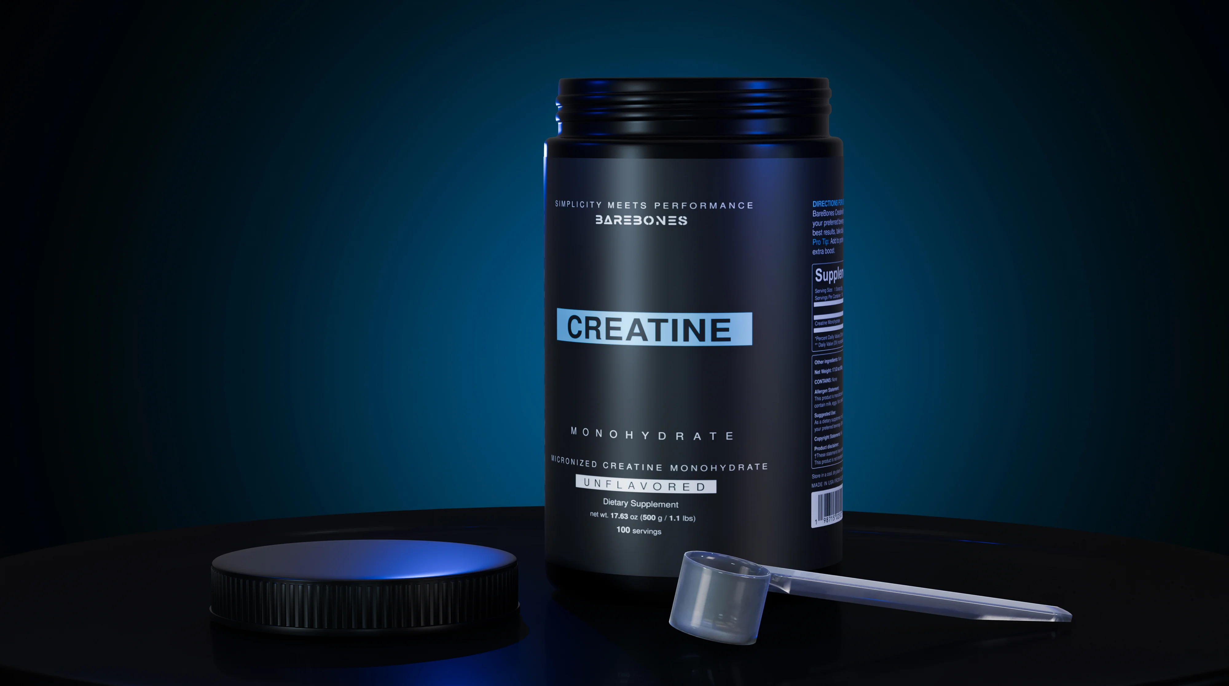 Pote de creatina BareBones con su tapa y la medida, sobre una base negra con luz azul.